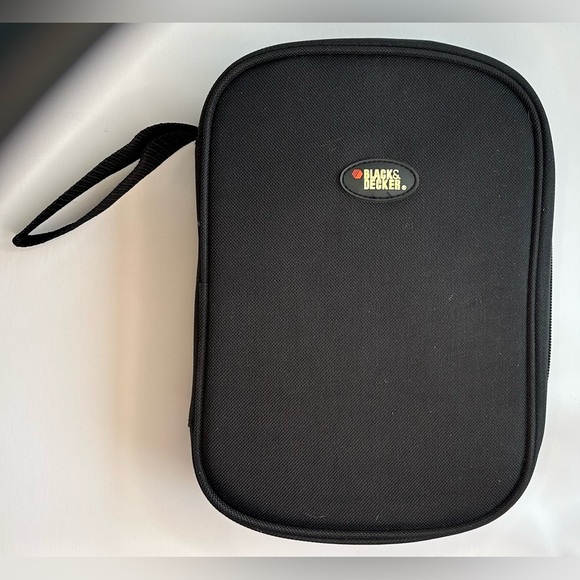 Black & Decker BullsEye Leveling Laser with Stud Sensor - Picture 2 of 2